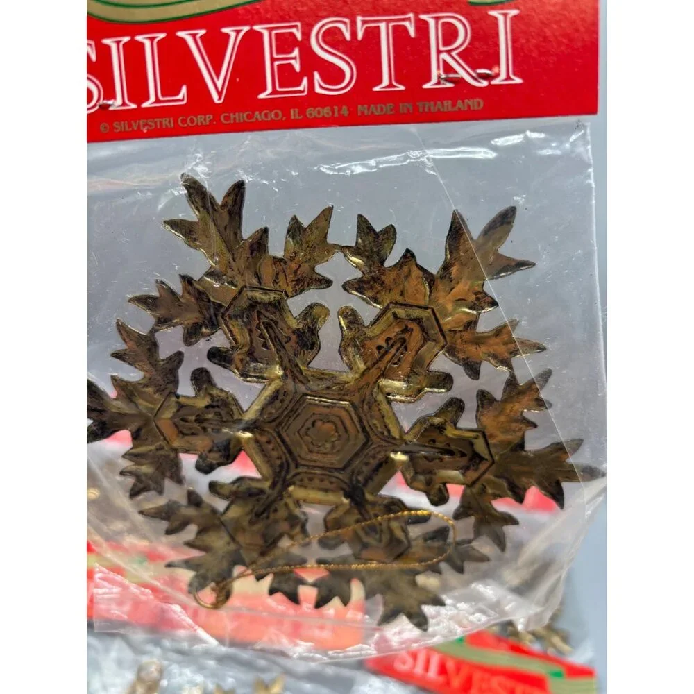 Silvestri elegant gold